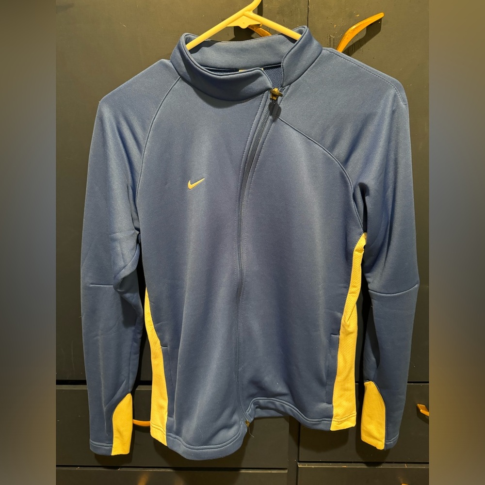 Fitted royal blue Nike zip-up